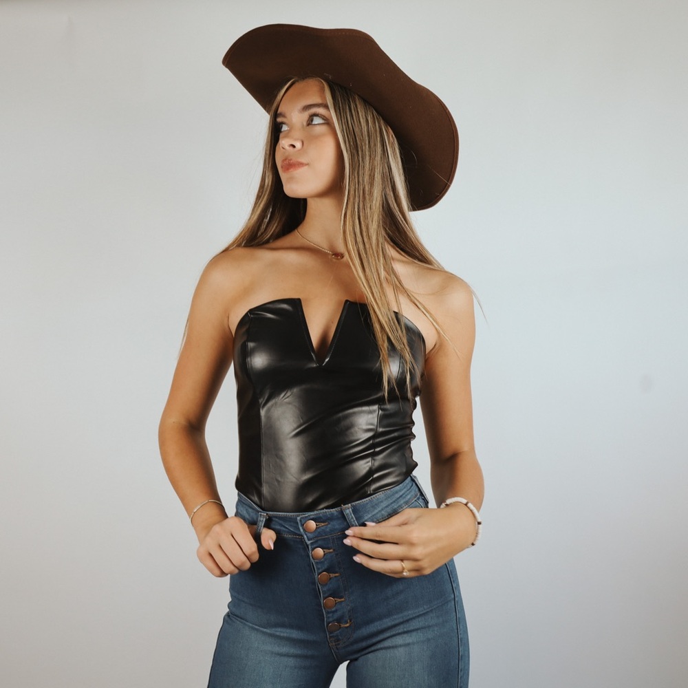 New Black Split Front Strapless Bodysuit